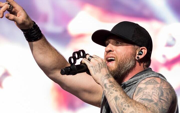 Brantley Gilbert live performance